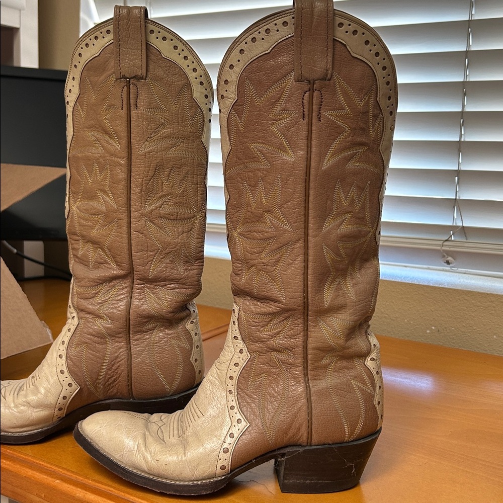 Vintage Hand made Laramie Western Boots 7